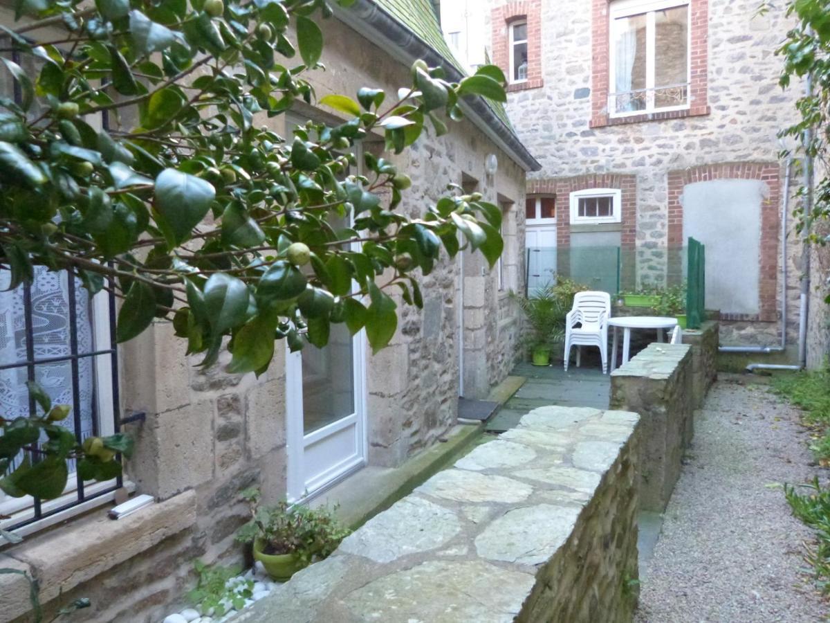 Villa Quai Vauban à Saint-Vaast-la-Hougue Extérieur photo